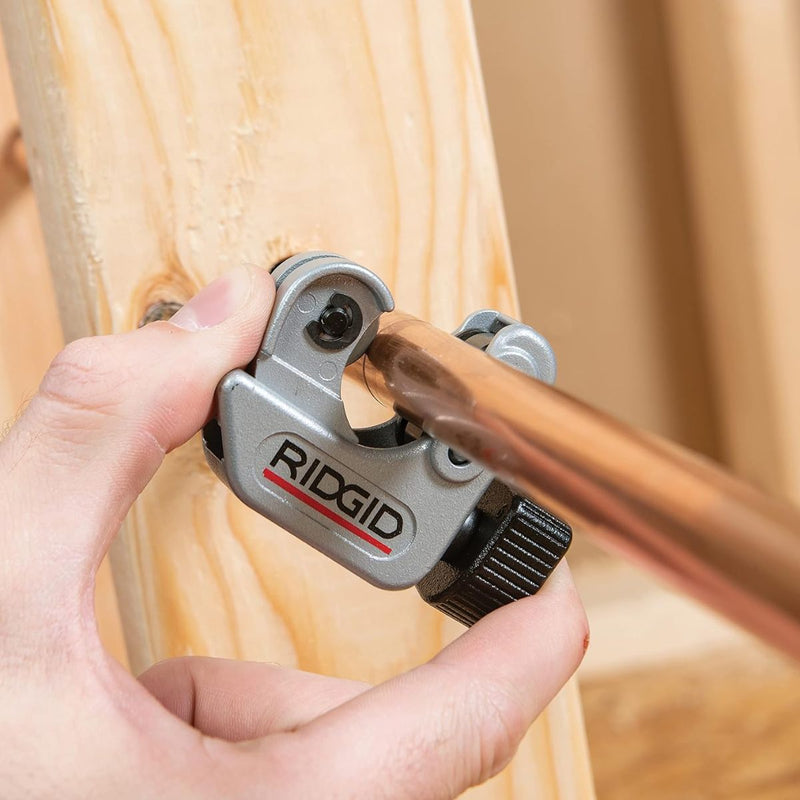 Corta - Tubos para Espacios Reducidos 101 1/4" - 1 1/8", Ridgid - Tienda Henca